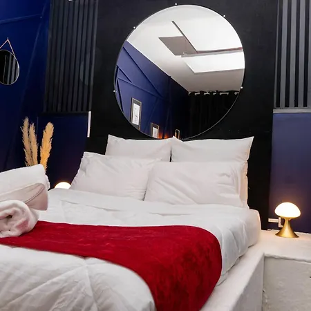 Les Nuits Charnelles